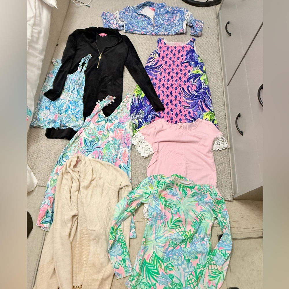 LOT OF 8 Lilly Pulitzer DRESSES, TOPS, POPOVERS SIZE XS AND XXS